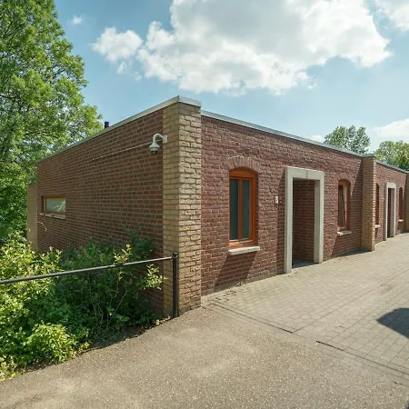 Landal Kasteeldomein De Cauberg * 팔켄뷔르흐안더횔